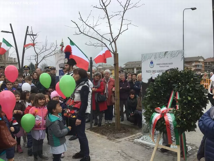 Conferimento Cittadinanza Onoraria e inaugurazione cippo Piazza Carlo Alberto dalla Chiesa